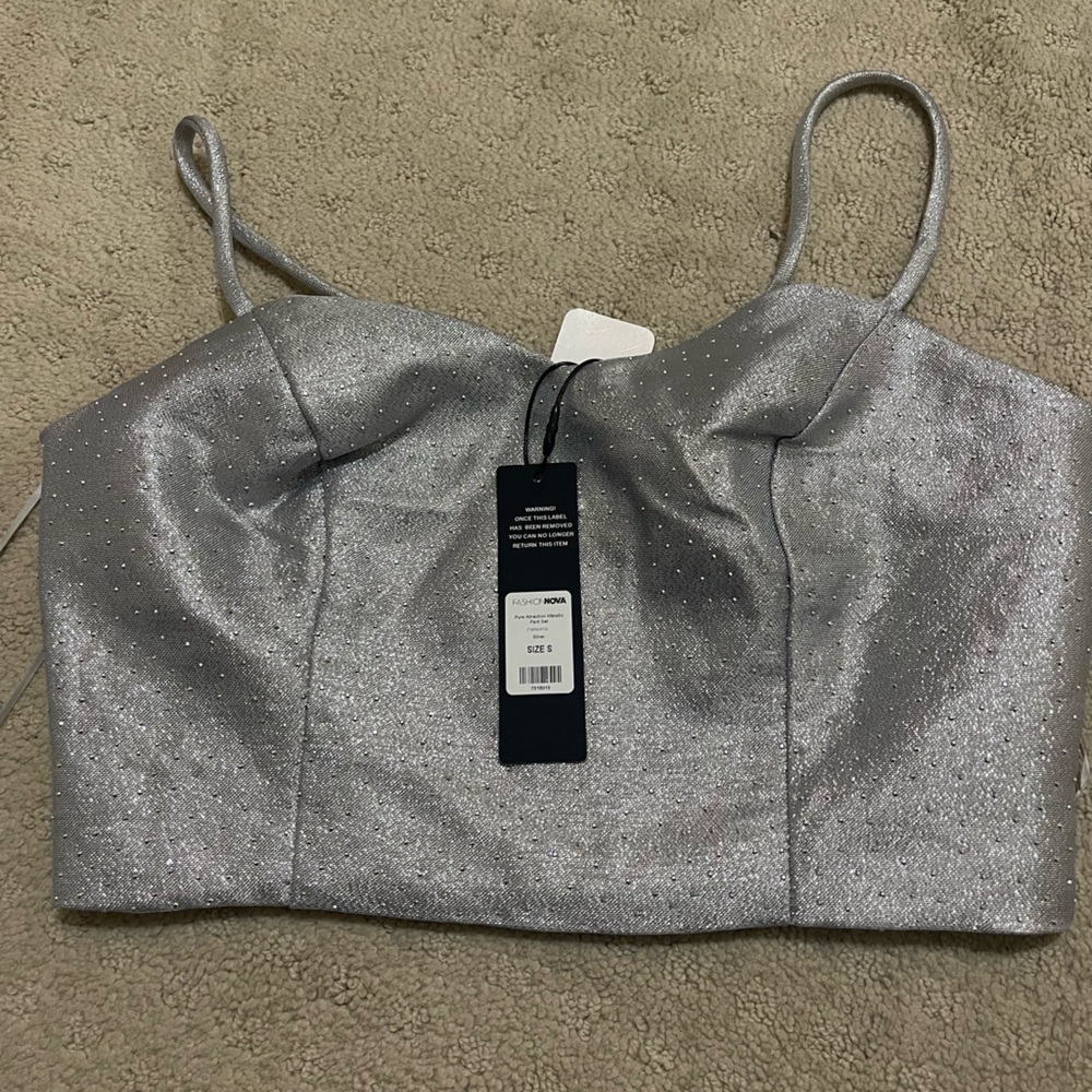 Fashion Nova NWOT Glittery Strapless Top